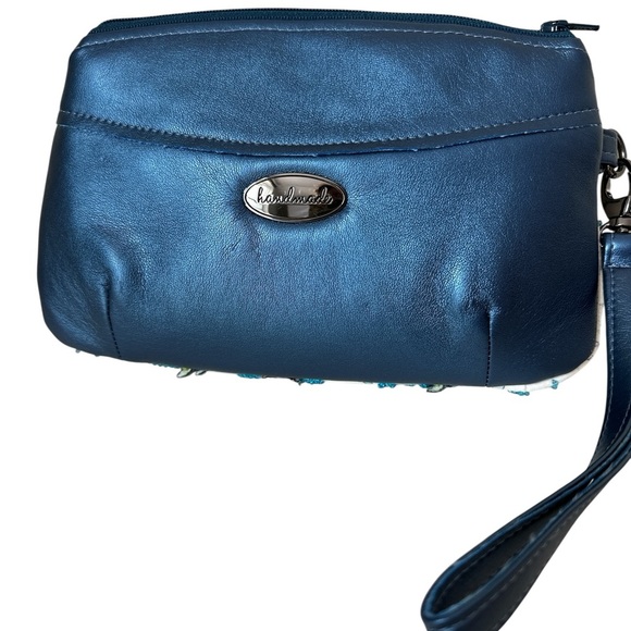 Blue and White airplane themed Wristlet - Picture 3 of 4